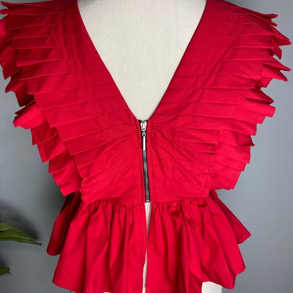 Top - Picture 2 of 2